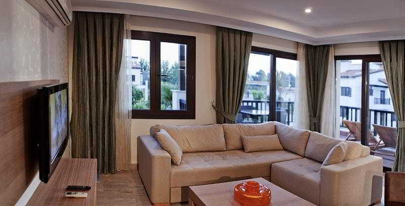 River Garden Residence Kadriye Exterior photo